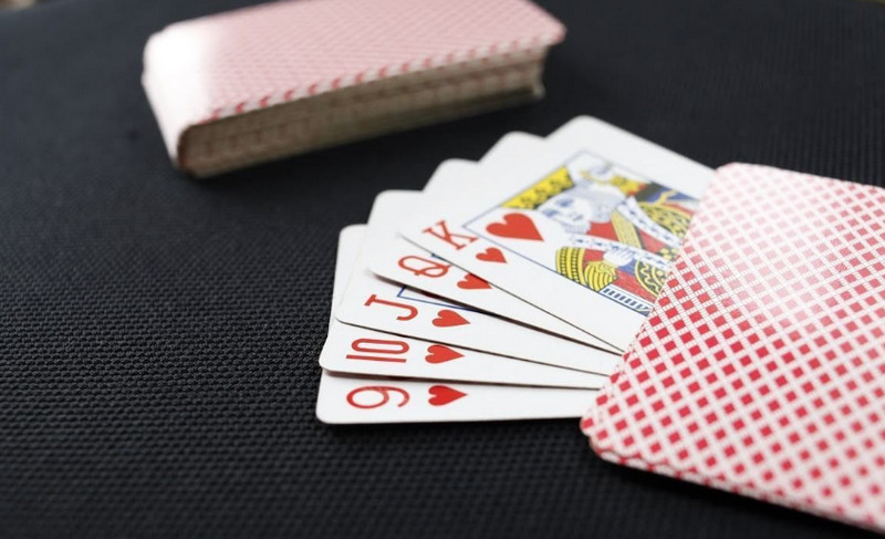 khái niệm chơi game tá lả online