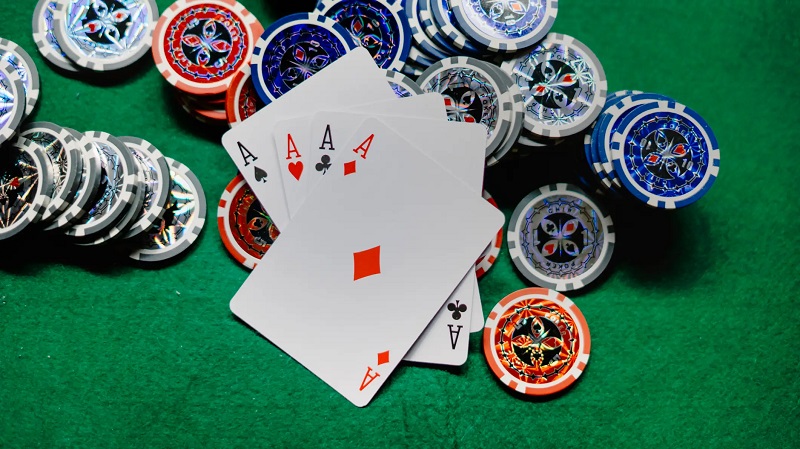 Game Poker